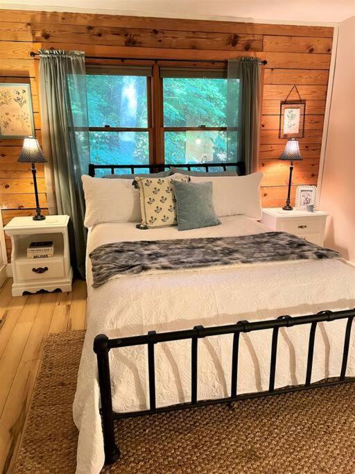 Апартаменты Hemlock Hideaway Мегги-Вэлли Экстерьер фото